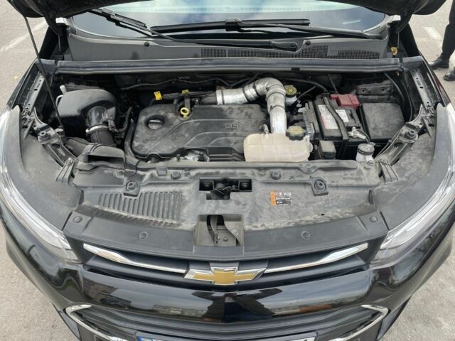 Черный Шевроле Трекер, объемом двигателя 1.4 л и пробегом 42 тыс. км за 15500 $, фото 7 на Automoto.ua