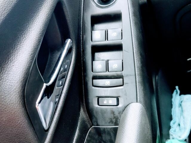 Коричневый Шевроле Трекер, объемом двигателя 1.4 л и пробегом 140 тыс. км за 10250 $, фото 10 на Automoto.ua