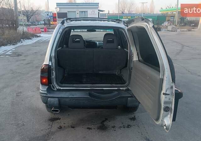 Шевроле Трекер, об'ємом двигуна 2 л та пробігом 201 тис. км за 3600 $, фото 15 на Automoto.ua