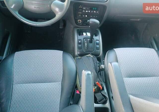 Шевроле Трекер, об'ємом двигуна 2 л та пробігом 201 тис. км за 3600 $, фото 1 на Automoto.ua