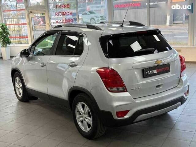 Шевроле Трекер, объемом двигателя 1.4 л и пробегом 120 тыс. км за 12990 $, фото 8 на Automoto.ua