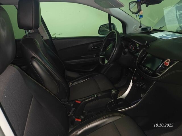 Сірий Шевроле Трекер, об'ємом двигуна 1.4 л та пробігом 77 тис. км за 8700 $, фото 6 на Automoto.ua