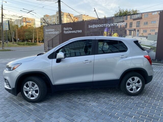 Серый Шевроле Трекер, объемом двигателя 1.4 л и пробегом 167 тыс. км за 10200 $, фото 12 на Automoto.ua