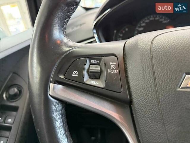 Серый Шевроле Трекер, объемом двигателя 1.36 л и пробегом 120 тыс. км за 12990 $, фото 30 на Automoto.ua