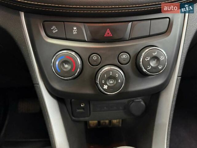 Серый Шевроле Трекер, объемом двигателя 1.36 л и пробегом 120 тыс. км за 12990 $, фото 28 на Automoto.ua