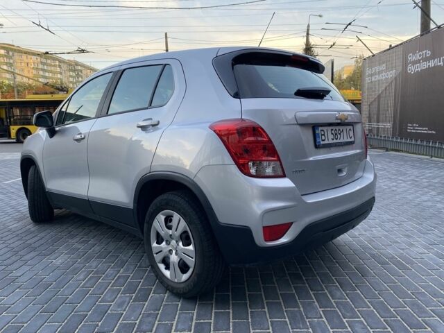 Серый Шевроле Трекер, объемом двигателя 1.4 л и пробегом 167 тыс. км за 10200 $, фото 17 на Automoto.ua