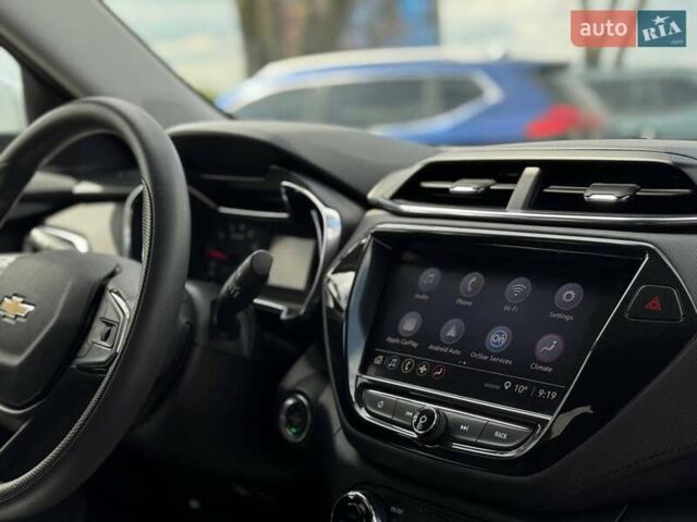 Білий Шевроле Трейлблейзер, об'ємом двигуна 1.34 л та пробігом 80 тис. км за 18900 $, фото 21 на Automoto.ua