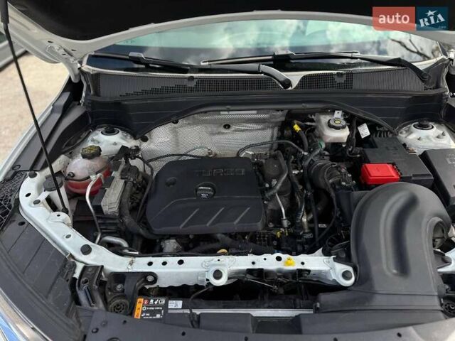 Білий Шевроле Трейлблейзер, об'ємом двигуна 1.34 л та пробігом 80 тис. км за 18900 $, фото 9 на Automoto.ua