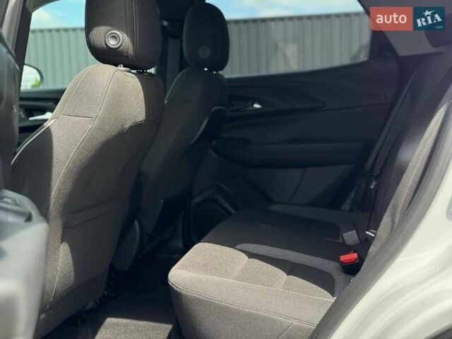 Білий Шевроле Трейлблейзер, об'ємом двигуна 1.34 л та пробігом 80 тис. км за 18900 $, фото 16 на Automoto.ua