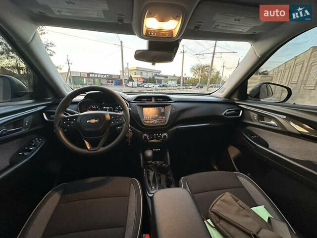 Білий Шевроле Трейлблейзер, об'ємом двигуна 1.2 л та пробігом 20 тис. км за 18000 $, фото 28 на Automoto.ua