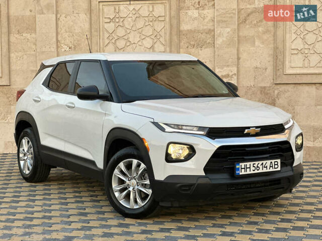 Білий Шевроле Трейлблейзер, об'ємом двигуна 1.2 л та пробігом 20 тис. км за 18000 $, фото 10 на Automoto.ua