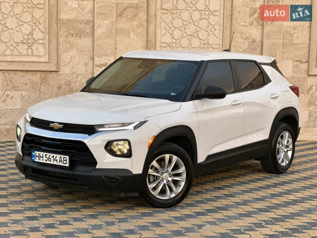Білий Шевроле Трейлблейзер, об'ємом двигуна 1.2 л та пробігом 20 тис. км за 18000 $, фото 12 на Automoto.ua