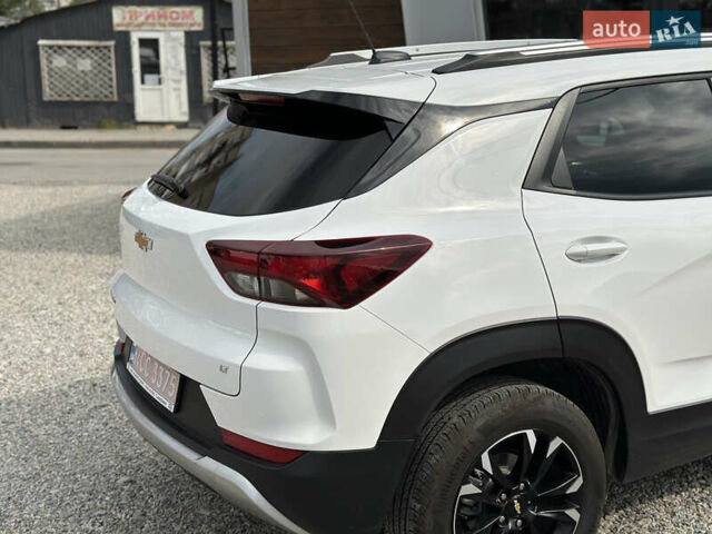 Белый Шевроле Трейлблейзер, объемом двигателя 1.3 л и пробегом 22 тыс. км за 19500 $, фото 9 на Automoto.ua