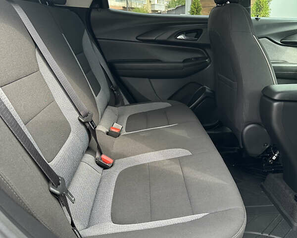 Белый Шевроле Трейлблейзер, объемом двигателя 1.3 л и пробегом 22 тыс. км за 19500 $, фото 16 на Automoto.ua