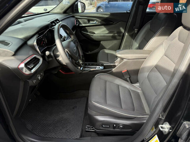 Чорний Шевроле Трейлблейзер, об'ємом двигуна 1.34 л та пробігом 26 тис. км за 21900 $, фото 36 на Automoto.ua