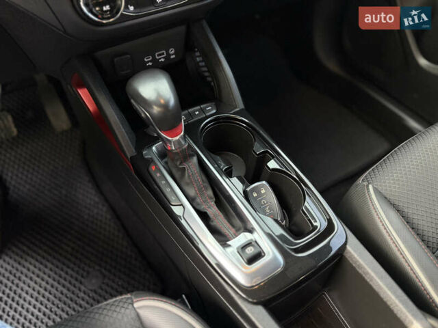 Чорний Шевроле Трейлблейзер, об'ємом двигуна 1.34 л та пробігом 26 тис. км за 21900 $, фото 50 на Automoto.ua