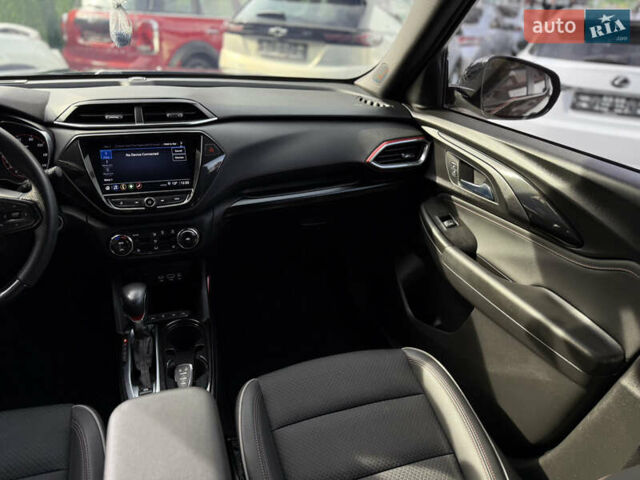 Чорний Шевроле Трейлблейзер, об'ємом двигуна 1.34 л та пробігом 26 тис. км за 21900 $, фото 46 на Automoto.ua