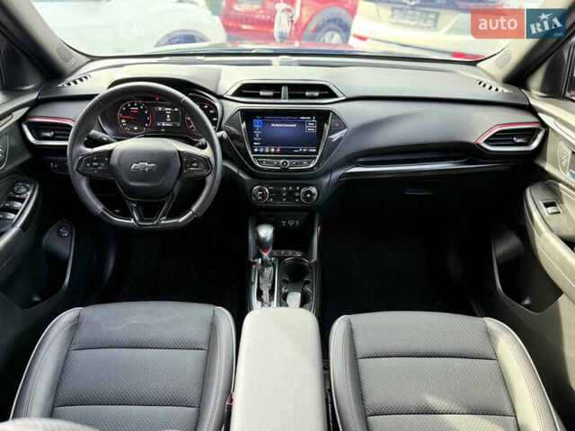 Чорний Шевроле Трейлблейзер, об'ємом двигуна 1.34 л та пробігом 26 тис. км за 21900 $, фото 42 на Automoto.ua