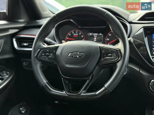 Чорний Шевроле Трейлблейзер, об'ємом двигуна 1.34 л та пробігом 26 тис. км за 21900 $, фото 45 на Automoto.ua