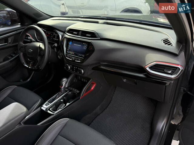 Чорний Шевроле Трейлблейзер, об'ємом двигуна 1.34 л та пробігом 26 тис. км за 21900 $, фото 41 на Automoto.ua