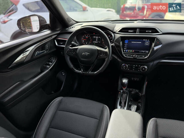 Чорний Шевроле Трейлблейзер, об'ємом двигуна 1.34 л та пробігом 26 тис. км за 21900 $, фото 47 на Automoto.ua