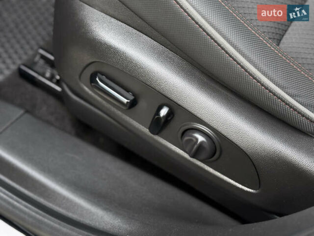 Чорний Шевроле Трейлблейзер, об'ємом двигуна 1.34 л та пробігом 26 тис. км за 21900 $, фото 49 на Automoto.ua