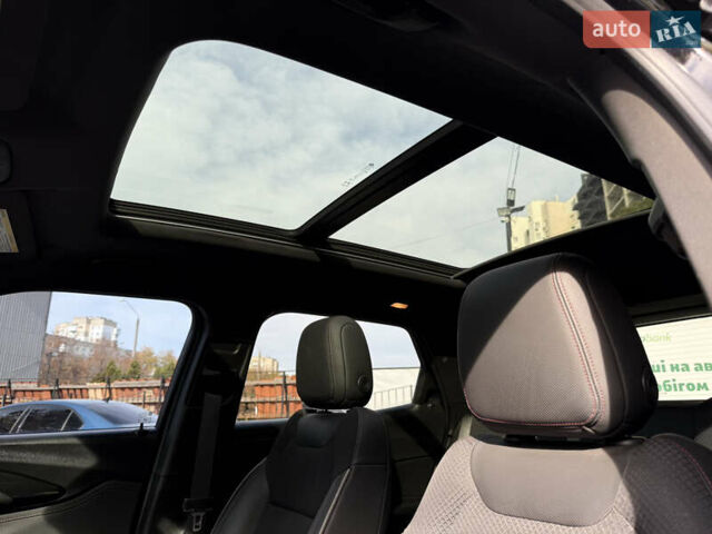 Чорний Шевроле Трейлблейзер, об'ємом двигуна 1.34 л та пробігом 26 тис. км за 21900 $, фото 59 на Automoto.ua