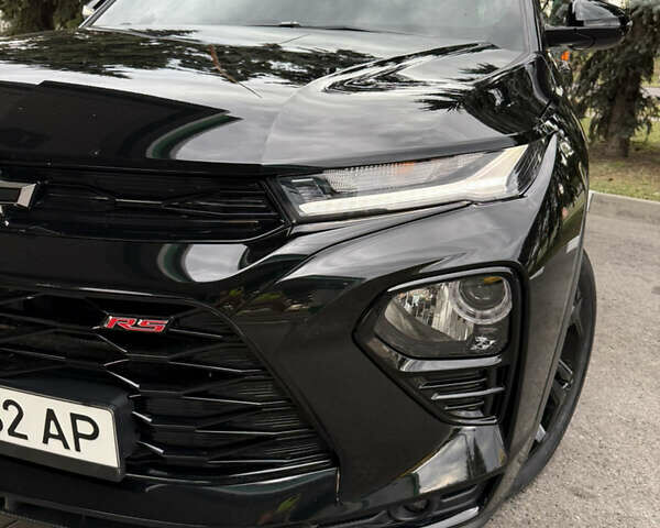 Шевроле Трейлблейзер 2021 в Павлограде на Automoto.ua Черный Шевроле Трейлблейзер, объемом двигателя 1.34 л и пробегом 30 тыс. км за 21999 $, фото 2 на Automoto.ua