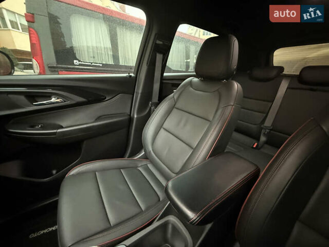 Черный Шевроле Трейлблейзер, объемом двигателя 1.34 л и пробегом 30 тыс. км за 22000 $, фото 7 на Automoto.ua