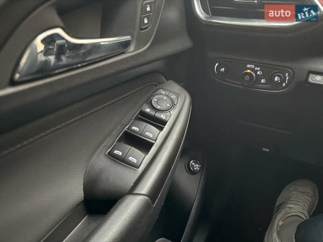 Черный Шевроле Трейлблейзер, объемом двигателя 1.34 л и пробегом 30 тыс. км за 22000 $, фото 9 на Automoto.ua