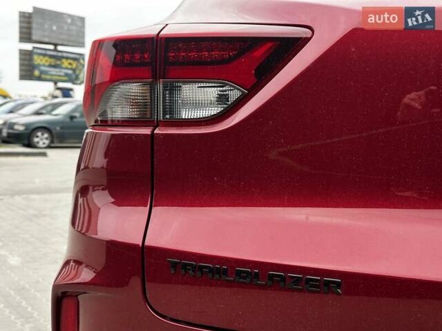 Шевроле Трейлблейзер 2020 в Львове на Automoto.ua Красный Шевроле Трейлблейзер, объемом двигателя 1.34 л и пробегом 48 тыс. км за 17699 $, фото 9 на Automoto.ua