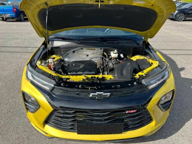 Желтый Шевроле Трейлблейзер, объемом двигателя 1.3 л и пробегом 15 тыс. км за 7000 $, фото 7 на Automoto.ua