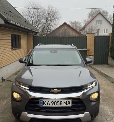 Серый Шевроле Трейлблейзер, объемом двигателя 1.34 л и пробегом 77 тыс. км за 18499 $, фото 1 на Automoto.ua