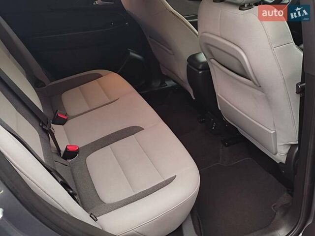 Сірий Шевроле Трейлблейзер, об'ємом двигуна 1.4 л та пробігом 77 тис. км за 17900 $, фото 8 на Automoto.ua