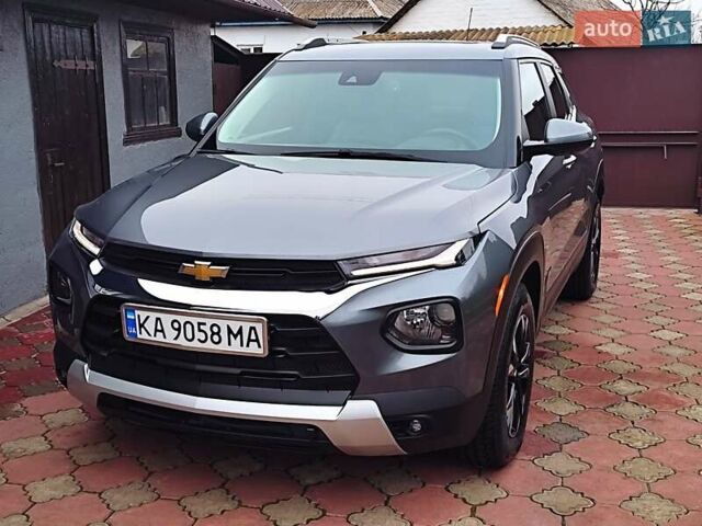 Сірий Шевроле Трейлблейзер, об'ємом двигуна 1.4 л та пробігом 77 тис. км за 17900 $, фото 4 на Automoto.ua