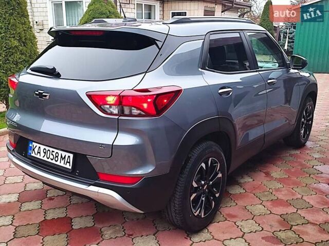 Сірий Шевроле Трейлблейзер, об'ємом двигуна 1.4 л та пробігом 77 тис. км за 17900 $, фото 2 на Automoto.ua