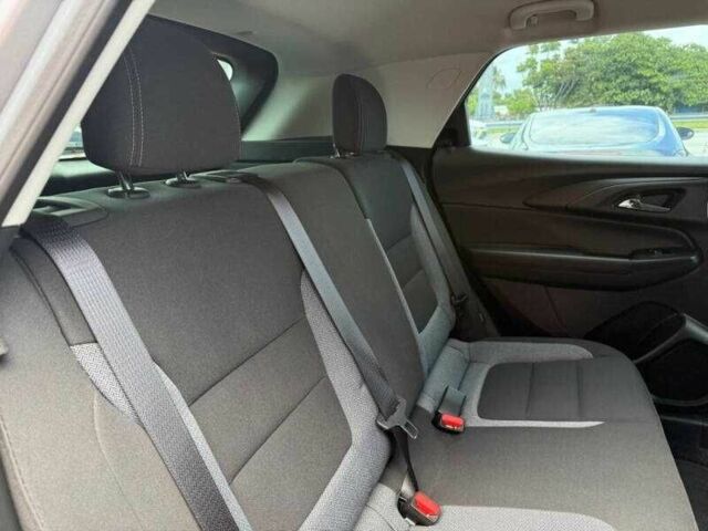 Серый Шевроле Трейлблейзер, объемом двигателя 1.2 л и пробегом 28 тыс. км за 5100 $, фото 9 на Automoto.ua