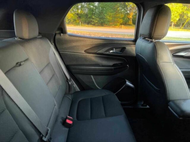 Шевроле Трейлблейзер 2021 в Киеве на Automoto.ua Синий Шевроле Трейлблейзер, объемом двигателя 1.3 л и пробегом 19 тыс. км за 41000 $, фото 10 на Automoto.ua