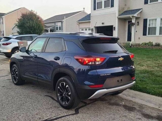 Синий Шевроле Трейлблейзер, объемом двигателя 1.3 л и пробегом 23 тыс. км за 4800 $, фото 1 на Automoto.ua