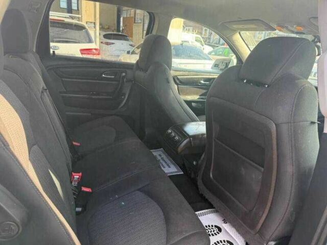 Білий Шевроле Траверс, об'ємом двигуна 3.6 л та пробігом 65 тис. км за 1500 $, фото 7 на Automoto.ua