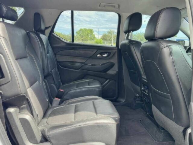 Білий Шевроле Траверс, об'ємом двигуна 2 л та пробігом 38 тис. км за 4950 $, фото 9 на Automoto.ua