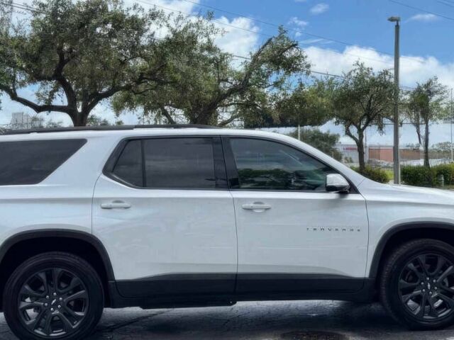 Білий Шевроле Траверс, об'ємом двигуна 2 л та пробігом 38 тис. км за 4950 $, фото 3 на Automoto.ua