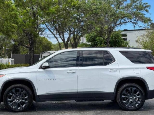 Білий Шевроле Траверс, об'ємом двигуна 2 л та пробігом 38 тис. км за 4950 $, фото 4 на Automoto.ua