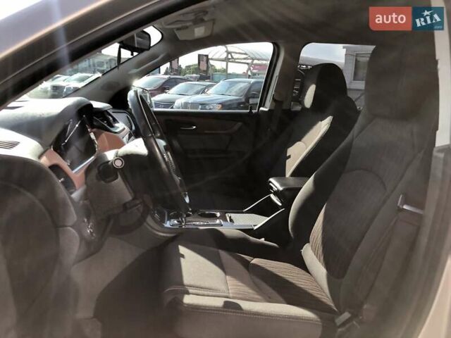 Бежевый Шевроле Траверс, объемом двигателя 3.6 л и пробегом 77 тыс. км за 16900 $, фото 11 на Automoto.ua