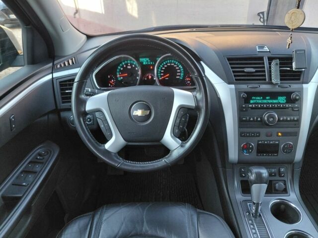 Черный Шевроле Траверс, объемом двигателя 3.6 л и пробегом 170 тыс. км за 9782 $, фото 10 на Automoto.ua