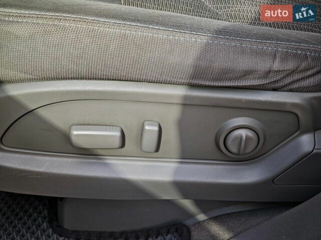 Чорний Шевроле Траверс, об'ємом двигуна 3.6 л та пробігом 230 тис. км за 11490 $, фото 26 на Automoto.ua