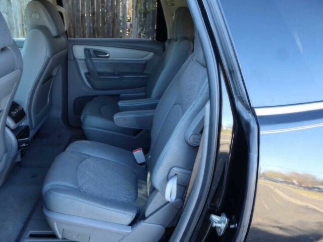 Черный Шевроле Траверс, объемом двигателя 3.6 л и пробегом 56 тыс. км за 8100 $, фото 9 на Automoto.ua