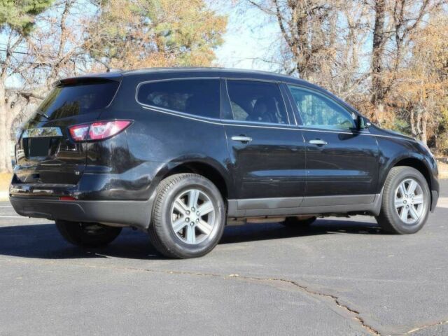 Черный Шевроле Траверс, объемом двигателя 3.6 л и пробегом 56 тыс. км за 8100 $, фото 3 на Automoto.ua