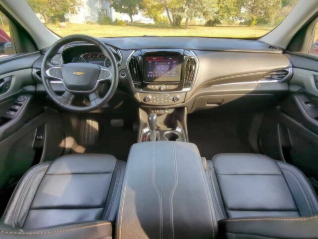 Красный Шевроле Траверс, объемом двигателя 3.6 л и пробегом 33 тыс. км за 17900 $, фото 7 на Automoto.ua