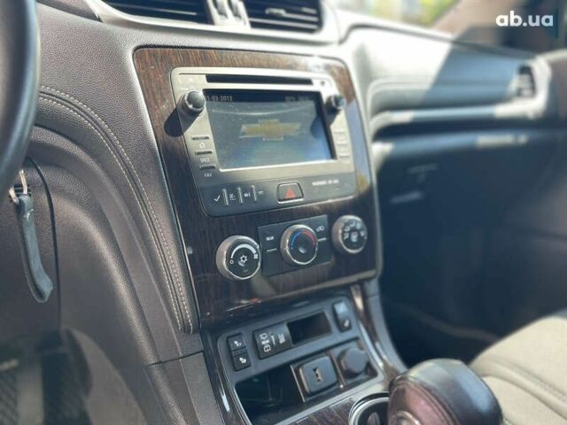 Шевроле Траверс, об'ємом двигуна 3.6 л та пробігом 261 тис. км за 14300 $, фото 17 на Automoto.ua